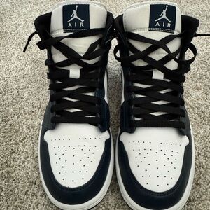 Nike Air Jordan 1 Mid Armory Navy White Black 554724-411 Men's Sz 10.5